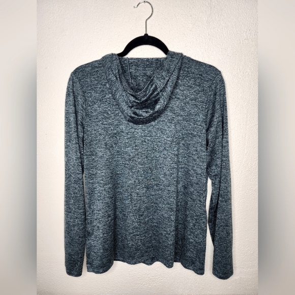 Nike Dri Fit Women's Lightweight Hoodie/Pullover, Medium - Picture 3 of 4